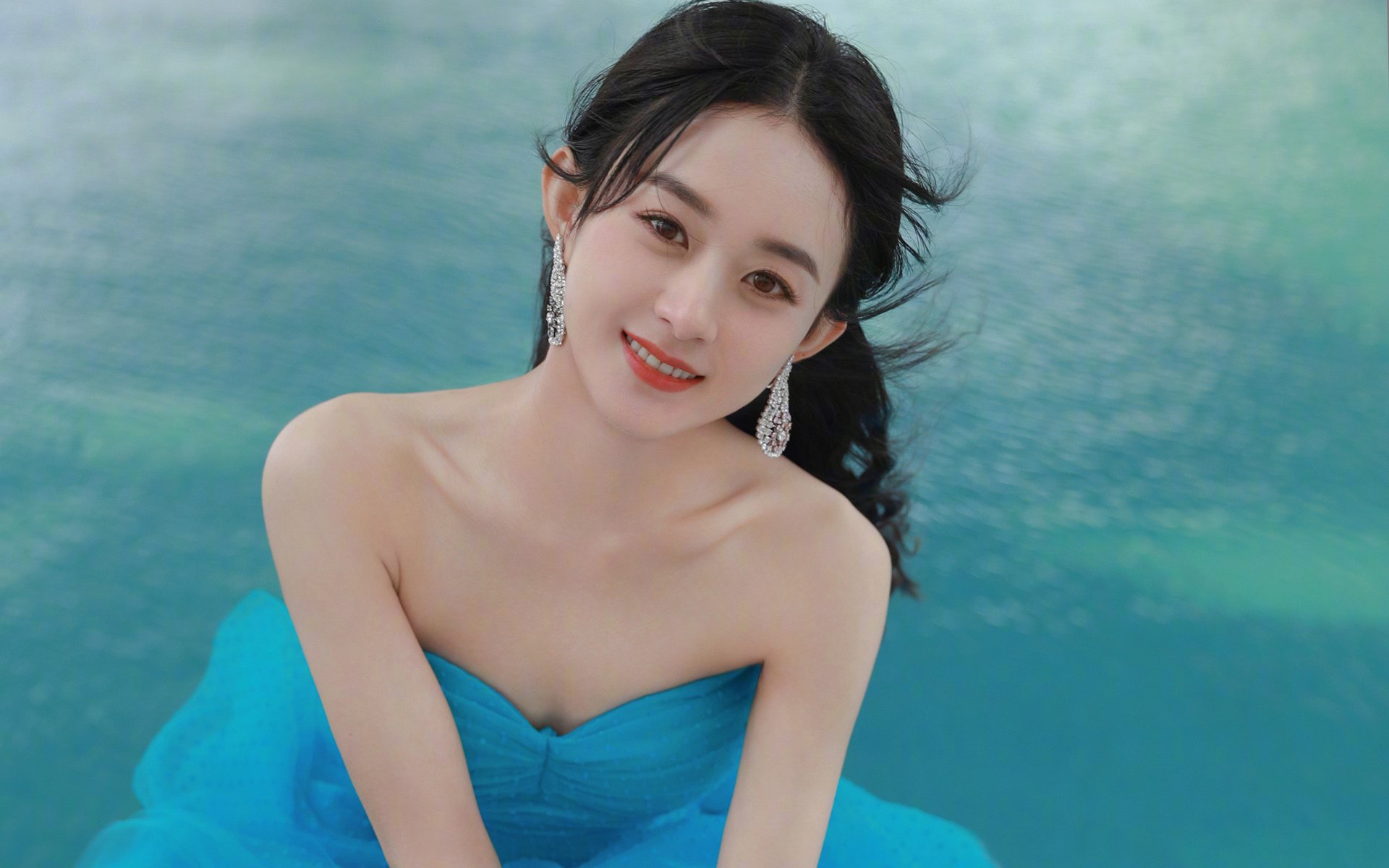 开云体育官方网入口-“冰雪奇迹：北极圈最激烈的雪地赛段揭秘”，冰雪奇缘特别篇 北极之光 在线观看