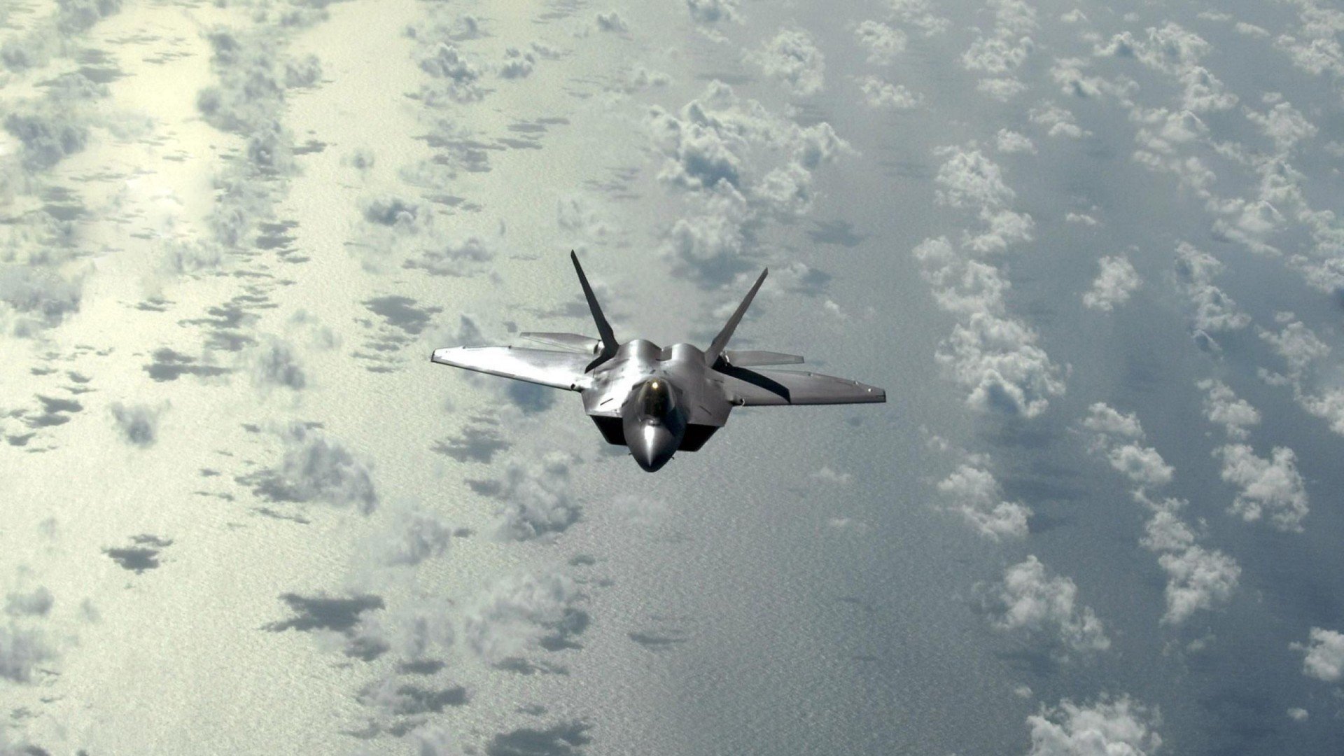 凯尔特人在节节败退中稳住局势,塔图姆的连续得分成为胜负转折关键!